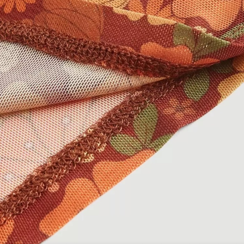 Vintage Y2K vibes Floral Bell Sleeve Tie-Front Top - Picture 4 of 5
